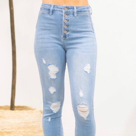 NWT KanCan Jeans High Rise-Super Skinny-Button Fly-Distressed-Light Wash Size 13 - Picture 2 of 7